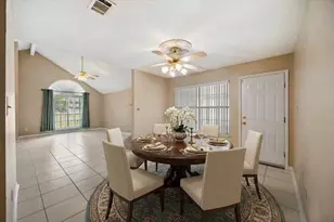 388 Rosewood St, Mary Esther, FL 32569 - Photo 9