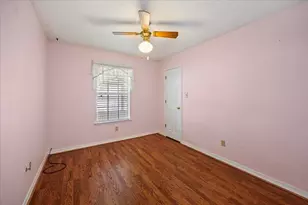 388 Rosewood St, Mary Esther, FL 32569 - Photo 17