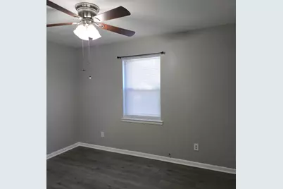 75 7th Street, Shalimar, FL 32579 - Photo 11