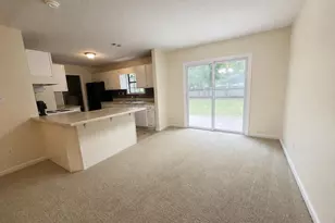 303 Springwood Cir, Crestview, FL 32536 - Photo 5