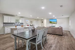 1010 Boulevard De La Parisienne, Mary Esther, FL 32569 - Photo 15