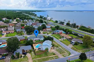 1010 Boulevard De La Parisienne, Mary Esther, FL 32569 - Photo 33