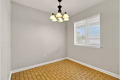 201 E College Boulevard #17, Niceville, FL 32578 - Photo 9