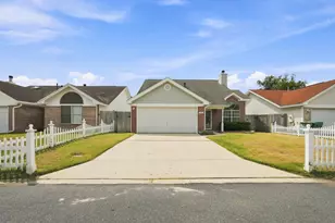 928 Village Ln, Fort Walton Beach, FL 32547 - Photo 5