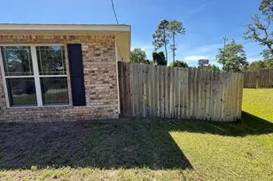 1773 Thunderbolt St, Navarre, FL 32566 - Photo 17