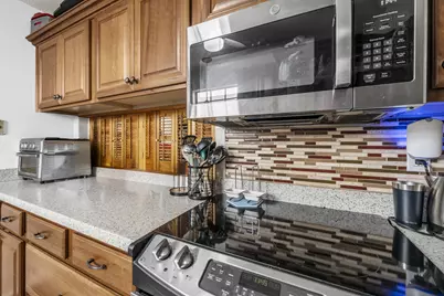 200 Woodland Park Circle, Mary Esther, FL 32569 - Photo 9