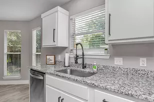 4562 Parkwood Ct, Niceville, FL 32578 - Photo 17