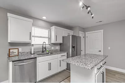 4562 Parkwood Court, Niceville, FL 32578 - Photo 13