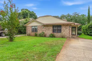512 NW Parkview Rd, Fort Walton Beach, FL 32547 - Photo 23