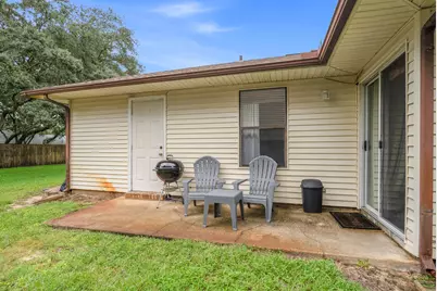 512 NW Parkview Road #A & B, Fort Walton Beach, FL 32547 - Photo 21