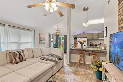 512 NW Parkview Road #A & B, Fort Walton Beach, FL 32547 - Photo 5
