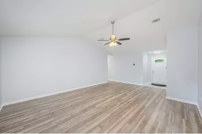1093 Farmer Street, Crestview, FL 32539 - Photo 9