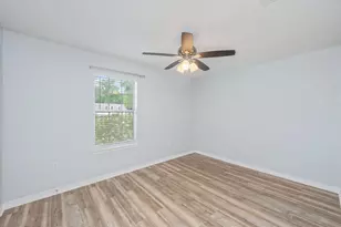 1093 Farmer St, Crestview, FL 32539 - Photo 17