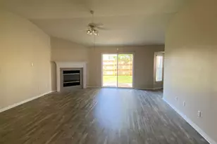 353 Peggy Dr, Crestview, FL 32536 - Photo 5