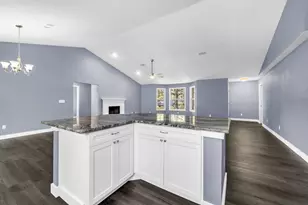 738 Vintage Cir, Destin, FL 32541 - Photo 17