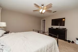 415 Bobby Dr, Crestview, FL 32536 - Photo 11