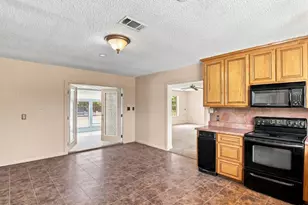 116 10 Lake Dr, Defuniak Springs, FL 32433 - Photo 15