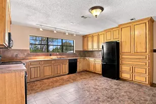 116 10 Lake Dr, Defuniak Springs, FL 32433 - Photo 13