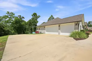 212 Kirkwood Run, Crestview, FL 32536 - Photo 33