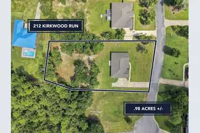 212 Kirkwood Run Run, Crestview, FL 32536 - Photo 3