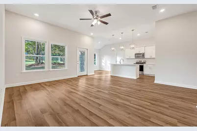 105 Fairway Drive, Crestview, FL 32536 - Photo 5