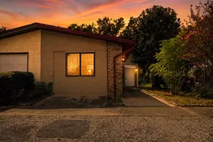 41 12th St, Shalimar, FL 32579 - Photo 1