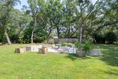 916 E Choctawhatchee Drive, Niceville, FL 32578 - Photo 35