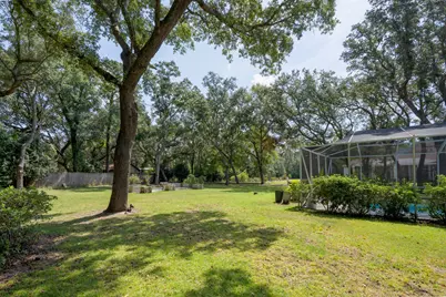 916 E Choctawhatchee Drive, Niceville, FL 32578 - Photo 33