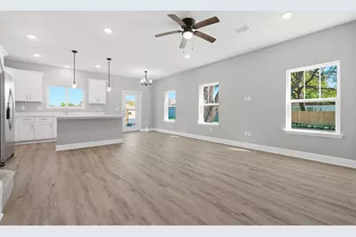 933 Kenzie Lane, Fort Walton Beach, FL 32547 - Photo 7
