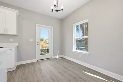 933 Kenzie Lane, Fort Walton Beach, FL 32547 - Photo 11