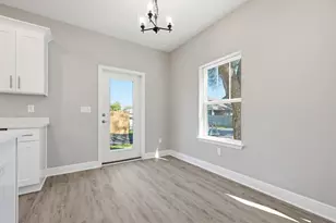 933 Kenzie Ln, Fort Walton Beach, FL 32547 - Photo 11