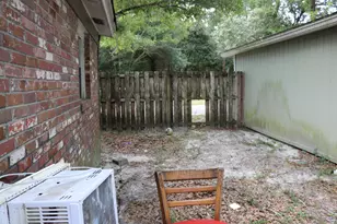 858 Fairview Dr, Fort Walton Beach, FL 32547 - Photo 21