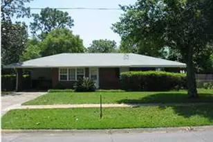 113 NW Destin Dr, Fort Walton Beach, FL 32548 - Photo 1