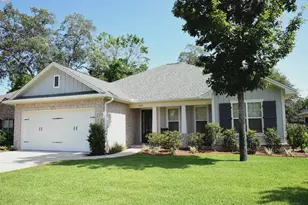 806 Flowering Path, Niceville, FL 32578 - Photo 1