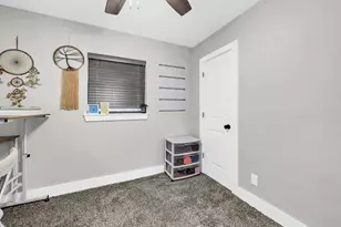 415 Avon Ln, Mary Esther, FL 32569 - Photo 29