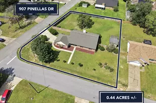 907 Pinellas Dr, Crestview, FL 32536 - Photo 1
