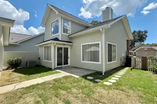 215 Parkwood Cir, Niceville, FL 32578 - Photo 31