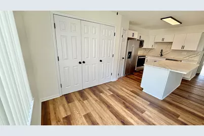 215 Parkwood Circle, Niceville, FL 32578 - Photo 15