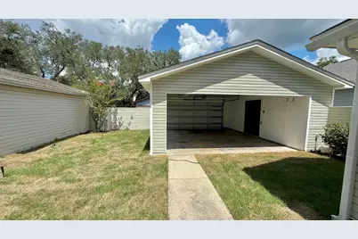 215 Parkwood Circle, Niceville, FL 32578 - Photo 33