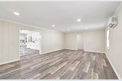 225 NW Bayou Woods Drive, Fort Walton Beach, FL 32548 - Photo 17