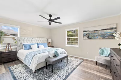 225 NW Bayou Woods Drive, Fort Walton Beach, FL 32548 - Photo 5