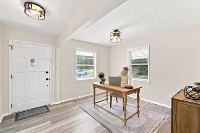 225 NW Bayou Woods Drive, Fort Walton Beach, FL 32548 - Photo 15