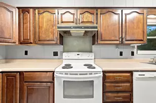 822 Valparaiso Blvd, Niceville, FL 32578 - Photo 15