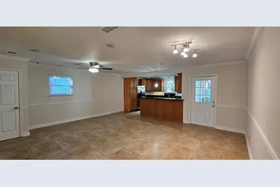 109 Meadowbrook Court, Niceville, FL 32578 - Photo 5