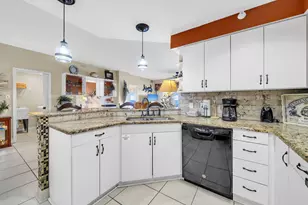 240 Gulf Shore Dr, Destin, FL 32541 - Photo 21