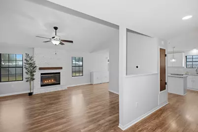 1134 Rhonda Drive, Niceville, FL 32578 - Photo 7
