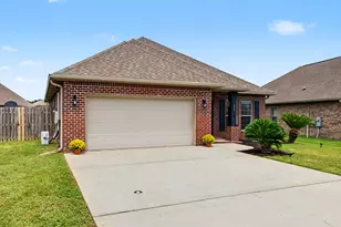 652 Teal St, Crestview, FL 32539 - Photo 3
