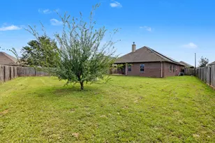 652 Teal St, Crestview, FL 32539 - Photo 41