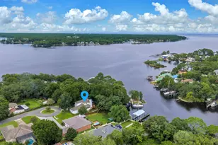402 Tiger Pointe Dr, Niceville, FL 32578 - Photo 3