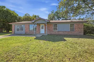 2325 Sweetgum Dr, Bonifay, FL 32425 - Photo 3
